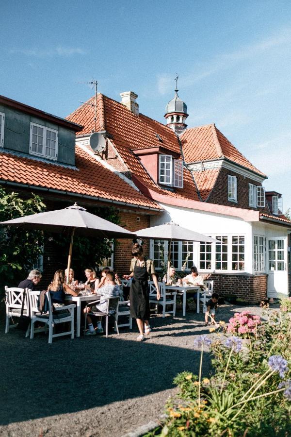 Guest house Langebjerg Pension & Spisested 3*